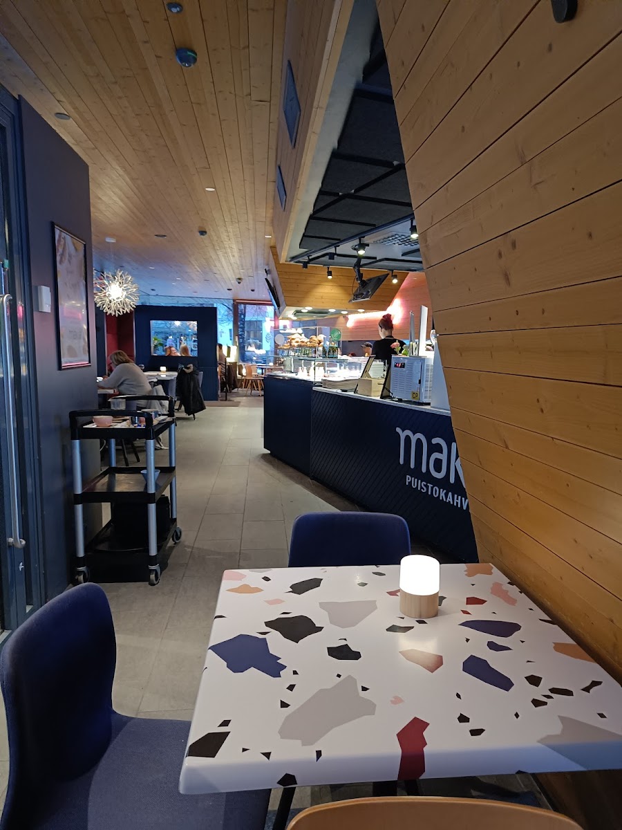 Puistokahvila Makia-3